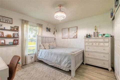 Villa ou maison à vendre à Edgewater, Floride: 3 chambres, 113.15 m2 № 2147645 - photo 6