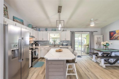 Villa ou maison à vendre à Edgewater, Floride: 3 chambres, 113.15 m2 № 2147645 - photo 18