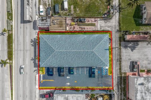 Propiedad comercial en venta en Hollywood, Florida № 2082987 - foto 6
