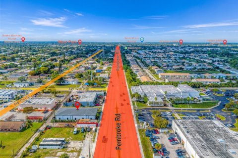 Propiedad comercial en venta en Hollywood, Florida № 2082987 - foto 17