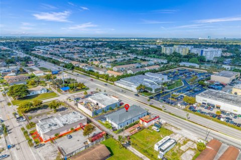 Propiedad comercial en venta en Hollywood, Florida № 2082987 - foto 18