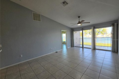 Copropriété à louer à Lake Suzy, Floride: 2 chambres, 106.84 m2 № 1647845 - photo 9