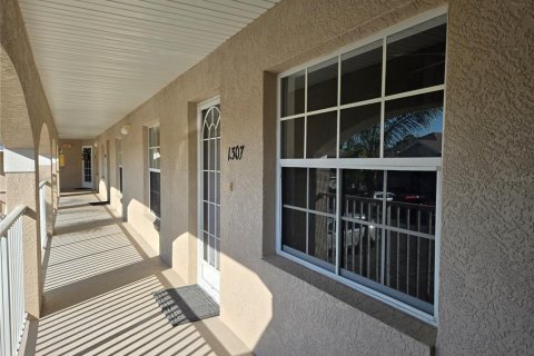 Copropriété à louer à Lake Suzy, Floride: 2 chambres, 106.84 m2 № 1647845 - photo 2