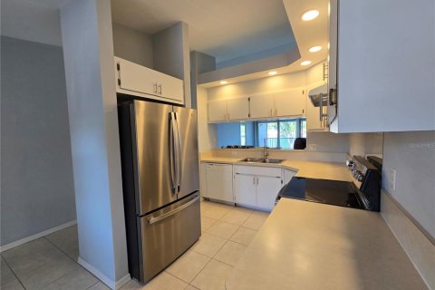 Copropriété à louer à Lake Suzy, Floride: 2 chambres, 106.84 m2 № 1647845 - photo 13