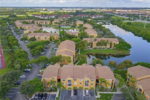 Copropriété à louer à Miramar, Floride: 2 chambres, 90.77 m2 № 2385166 - photo 22