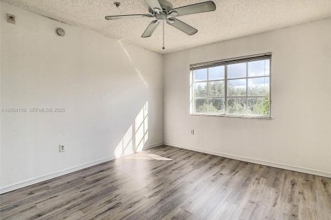 Copropriété à louer à Miramar, Floride: 2 chambres, 90.77 m2 № 2385166 - photo 21