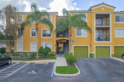 Condo à Miramar, Floride, 2 chambres  № 2385166