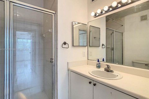 Copropriété à louer à Miramar, Floride: 2 chambres, 90.77 m2 № 2385166 - photo 18