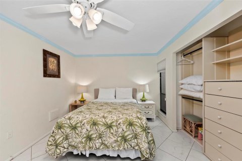 Купить кондоминиум в Сарасота, Флорида 6 комнат, 79.15м2, № 1717003 - фото 18