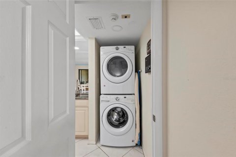 Купить кондоминиум в Сарасота, Флорида 6 комнат, 79.15м2, № 1717003 - фото 20