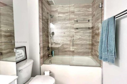 Condo in Miami, Florida  № 2003554 - photo 4