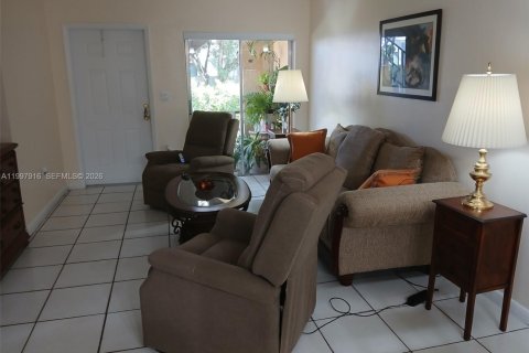 Condominio en alquiler en Miami, Florida, 2 dormitorios, 76.64 m2 № 2066119 - foto 7