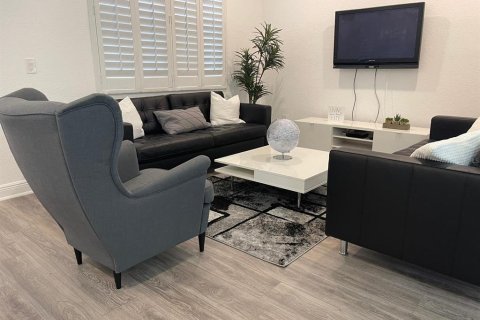 Condo in Davenport, Florida, 3 bedrooms  № 1835968 - photo 7
