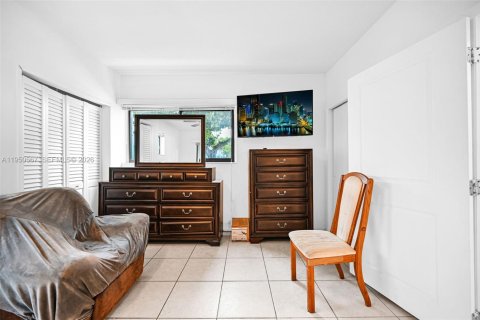 Купить виллу или дом в Майами, Флорида 2 спальни, 88.72м2, № 2007163 - фото 18