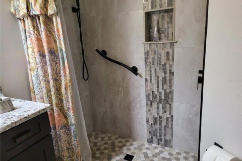 Condo in Orlando, Florida, 2 bedrooms  № 1919051 - photo 12