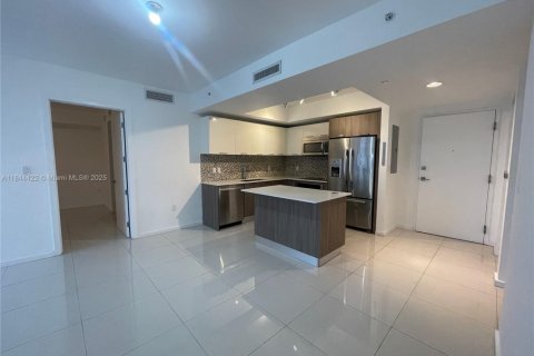 Condominio en alquiler en Doral, Florida, 2 dormitorios, 88.26 m2 № 1839419 - foto 7