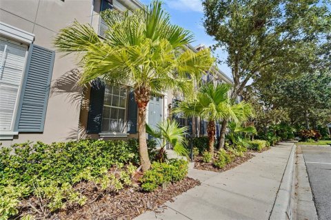 Townhouse in Tampa, Florida 3 bedrooms, 136.57 sq.m. № 2427029 - photo 3
