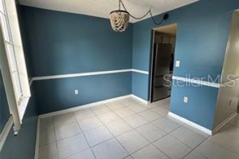 Condominio en alquiler en Brandon, Florida, 2 dormitorios, 102.01 m2 № 1902191 - foto 3