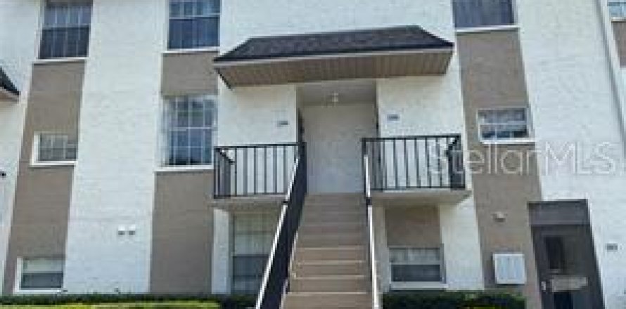Condo à Brandon, Floride, 2 chambres № 1902191