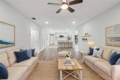 Casa en venta en Venice, Florida, 4 dormitorios, 167.97 m2 № 2406736 - foto 8