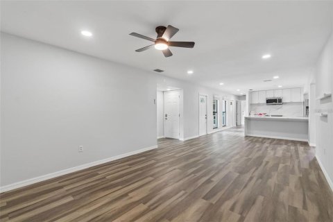 Casa en venta en Venice, Florida, 4 dormitorios, 167.97 m2 № 2406736 - foto 9
