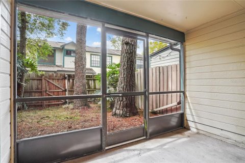 Townhouse in Apopka, Florida 3 bedrooms, 123.47 sq.m. № 1905614 - photo 25