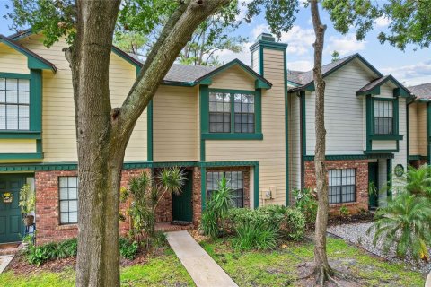 Townhouse in Apopka, Florida 3 bedrooms, 123.47 sq.m. № 1905614 - photo 2