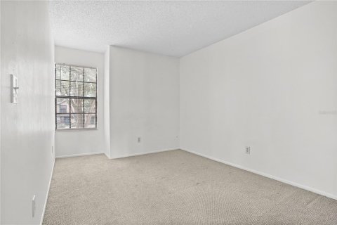 Townhouse in Apopka, Florida 3 bedrooms, 123.47 sq.m. № 1905614 - photo 19