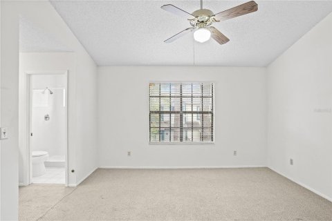 Townhouse in Apopka, Florida 3 bedrooms, 123.47 sq.m. № 1905614 - photo 13