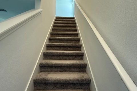 Casa en alquiler en Plant City, Florida, 6 dormitorios, 239.69 m2 № 1870257 - foto 8