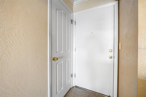 Copropriété à vendre à Daytona Beach, Floride: 2 chambres, 94.76 m2 № 1523337 - photo 11
