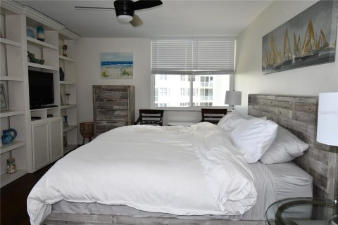 Condo in Sarasota, Florida, 3 bedrooms  № 1266978 - photo 17