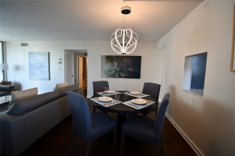 Condo in Sarasota, Florida, 3 bedrooms  № 1266978 - photo 12