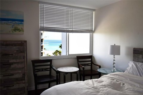 Condo in Sarasota, Florida, 3 bedrooms  № 1266978 - photo 18