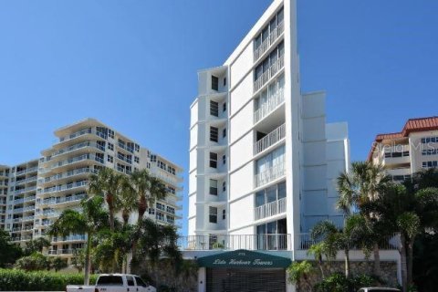 Condo in Sarasota, Florida, 3 bedrooms  № 1266978 - photo 1