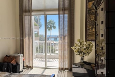 Copropriété à vendre à Miami, Floride: 1 chambre, 77.48 m2 № 2041919 - photo 6