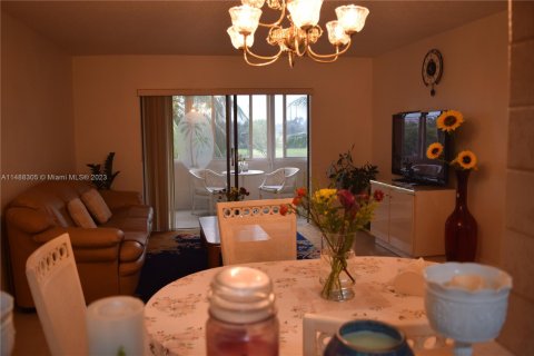Condominio en venta en Lauderdale Lakes, Florida, 1 dormitorio, 72.74 m2 № 2012501 - foto 24