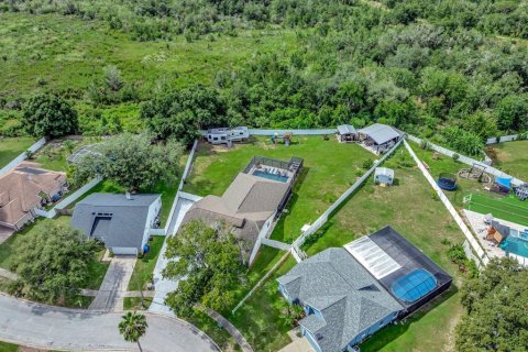 House in Riverview, Florida 4 bedrooms, 263.84 sq.m. № 2341540