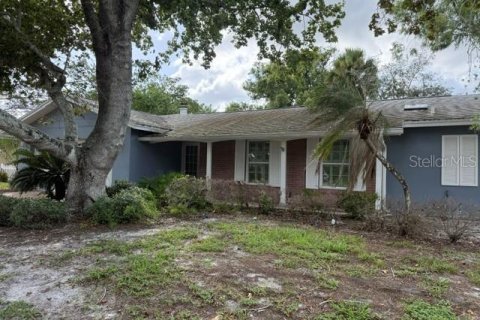 House in Casselberry, Florida 4 bedrooms, 149.57 sq.m. № 2279997