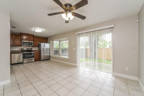 Villa ou maison à louer à Orlando, Floride: 3 chambres, 134.89 m2 № 2383513 - photo 7