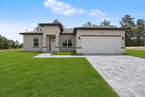 Casa en Citrus Springs, Florida 3 dormitorios, 132.57 m2 № 2091605