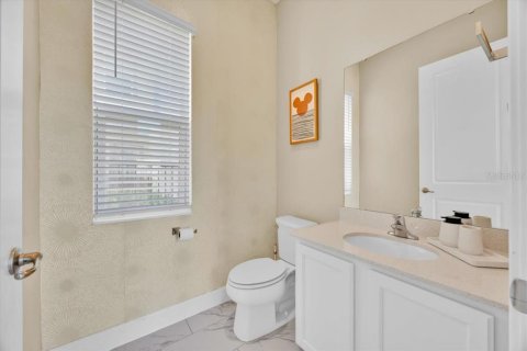 House in Kissimmee, Florida 5 bedrooms, 285.77 sq.m. № 1680467 - photo 15