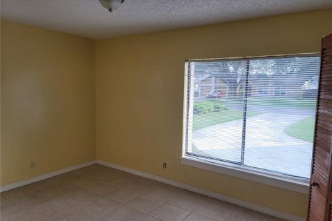 House in Kissimmee, Florida 4 bedrooms, 133.31 sq.m. № 2224842 - photo 8
