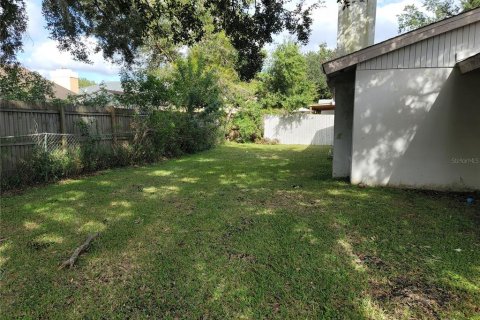 House in Kissimmee, Florida 4 bedrooms, 133.31 sq.m. № 2224842 - photo 16