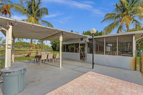 Condo in Margate, Florida, 2 bedrooms  № 1704441 - photo 24