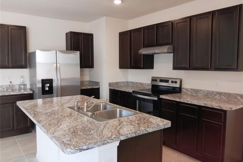 Casa en alquiler en Davenport, Florida, 3 dormitorios, 149.94 m2 № 1803442 - foto 3