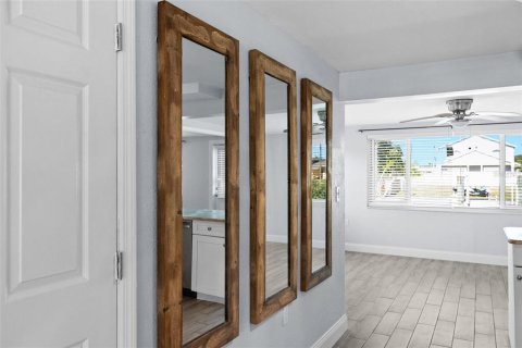 House in Hudson, Florida 3 bedrooms, 133.41 sq.m. № 1893786 - photo 11