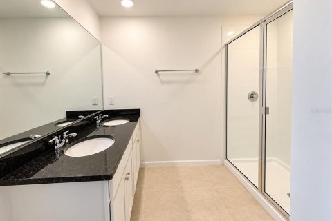 Villa ou maison à louer à Orlando, Floride: 3 chambres, 196.02 m2 № 2388613 - photo 13