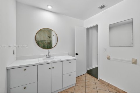 Villa ou maison à louer à Port St. Lucie, Floride: 3 chambres, 160.72 m2 № 2041799 - photo 12