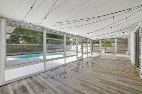 Villa ou maison à louer à Port St. Lucie, Floride: 3 chambres, 160.72 m2 № 2041799 - photo 18